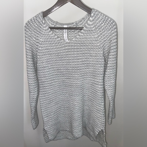 Aéropostale Chunky Light Gray Waffle Sweater - Picture 4 of 15